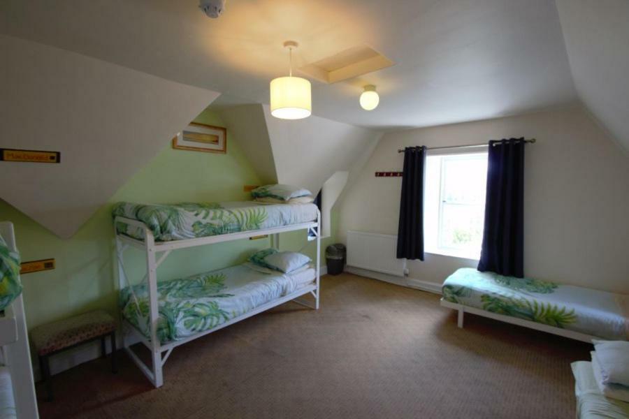 Inverness Student Hotel Esterno foto